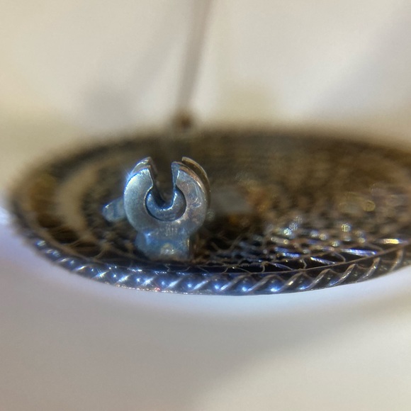 925 and Turquoise Vintage Menorah Filigree Pin Brooch - Picture 7 of 9